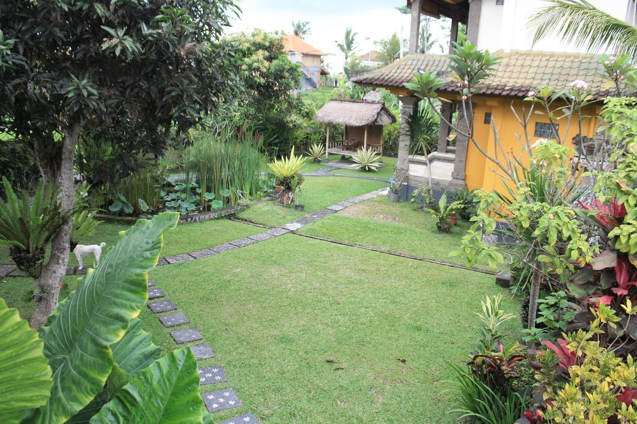 Bombom House Hotel Ubud Esterno foto